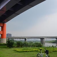 Xiaoping Yang Photo 8