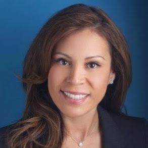 Laura Hodges Photo 31