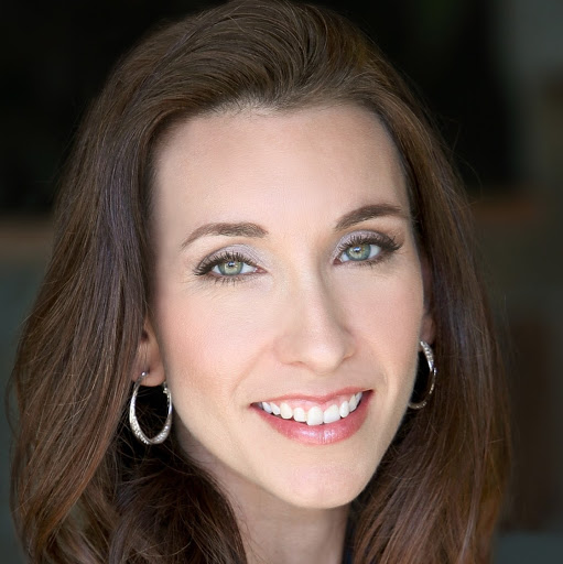 Michelle Newell Photo 10