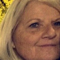 Theresa Compton Photo 18