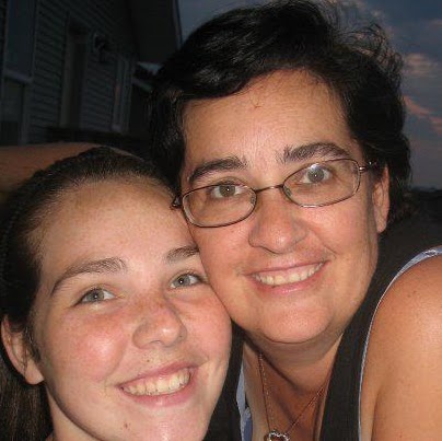 Joy Thompson Photo 10