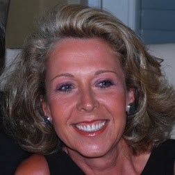 Debra Spencer Photo 32