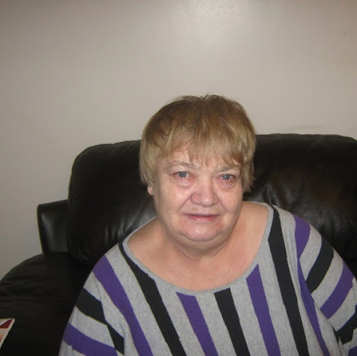 Rose Cooper Photo 20