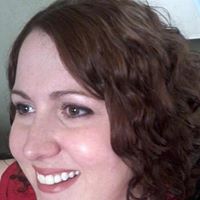 Stephanie Huber Photo 19