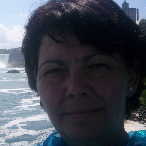 Sara French Photo 18