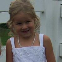 Jennifer Connors Photo 13