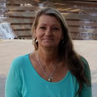 Dianne Graham Photo 34