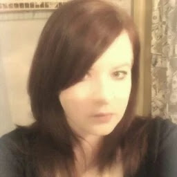 Elizabeth Swain Photo 15