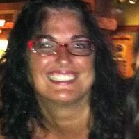 Catherine Lutz Photo 23