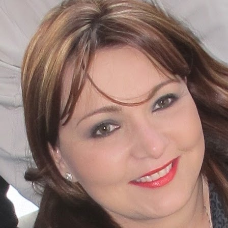 Sandra Valle Photo 38