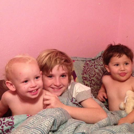 Sharon Ryan Photo 17