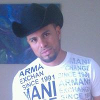Esteban Gomez Photo 16