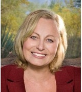 Michelle Campbell Photo 6