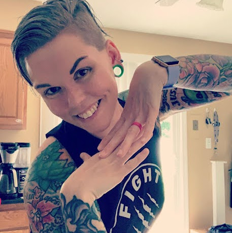 Amy Metcalf Photo 16