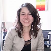 Julie Schlegel Photo 10