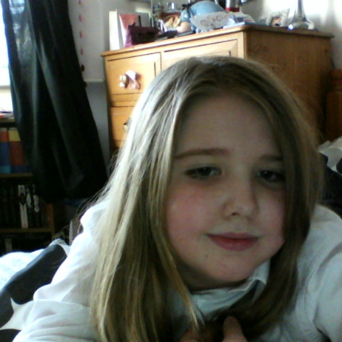 Amy Hazelton Photo 12