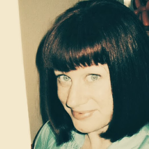 Michele Cave Photo 3