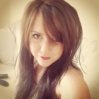 Vicky Lynch Photo 18