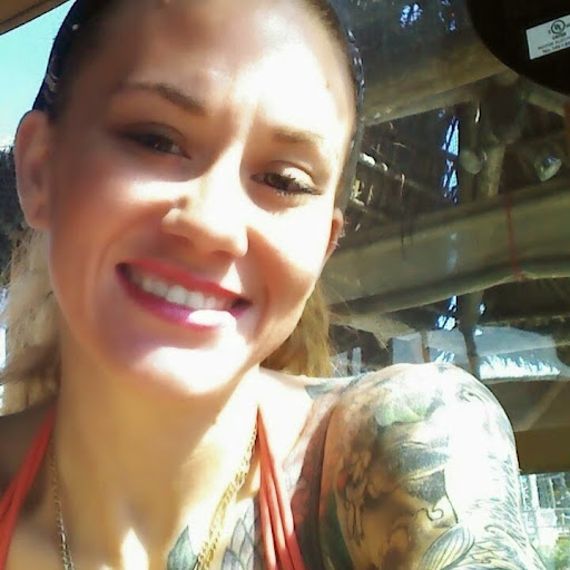 Sarah Dorris Photo 9