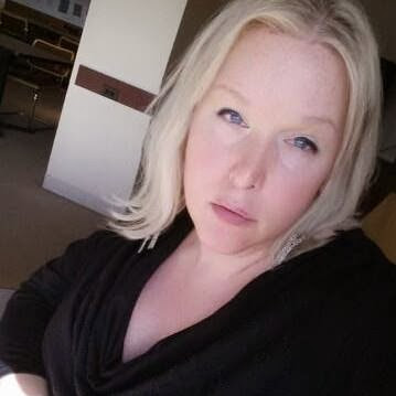 Tracy Mohr Photo 11
