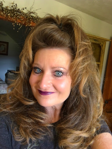 Shelly Lucas Photo 11