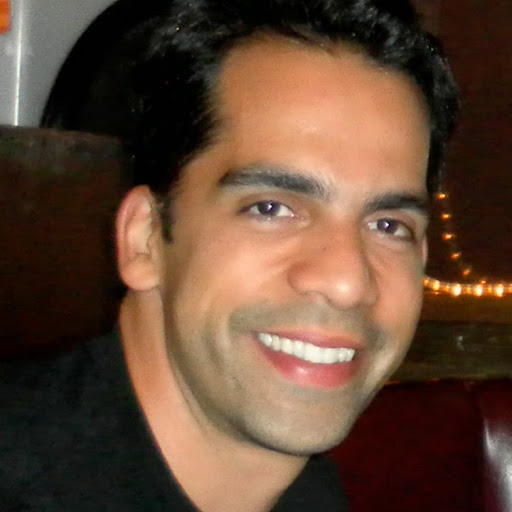 Rolando Reyes Photo 32