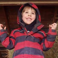 Michelle Hash Photo 20