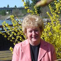 Maxine Martin Photo 7