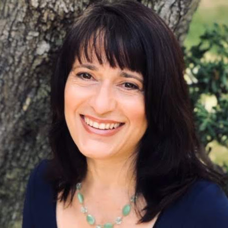 Jacqueline Woods Photo 14