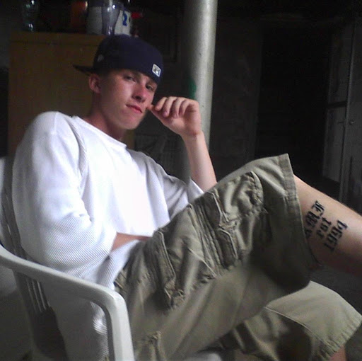 Ryan Falcone Photo 17