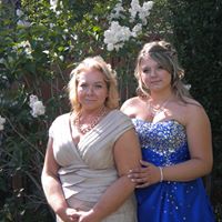 Shelley Leach Photo 13