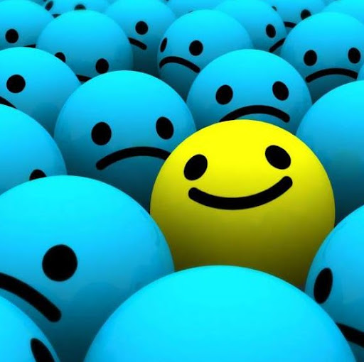 Charlotte Davis Photo 18