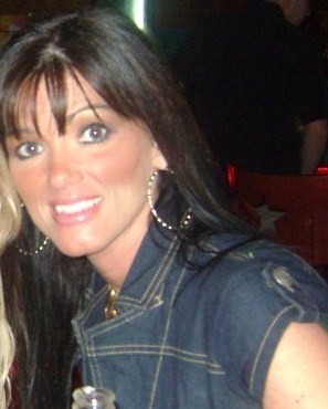 Stacie Ellis Photo 19