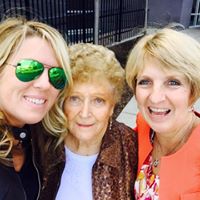 Becky Devore Photo 8