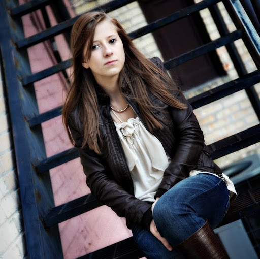 Julia Bishop Photo 33