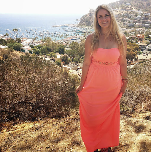 Chelsea Moore Photo 33