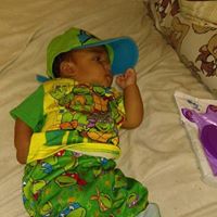 Sarah Yates Photo 23