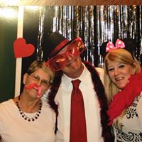 Vicky Morris Photo 18