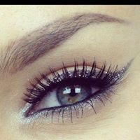 Carrie Schofield Photo 11