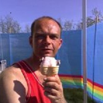 Mark Howlett Photo 21