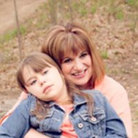 Julie Dunbar Photo 22