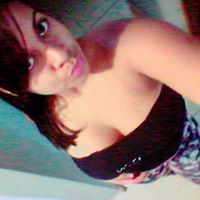 Lizbeth Robles Photo 18