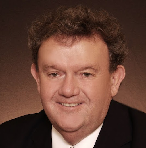 Dennis Egan Photo 38