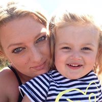 Sarah Christ Photo 9