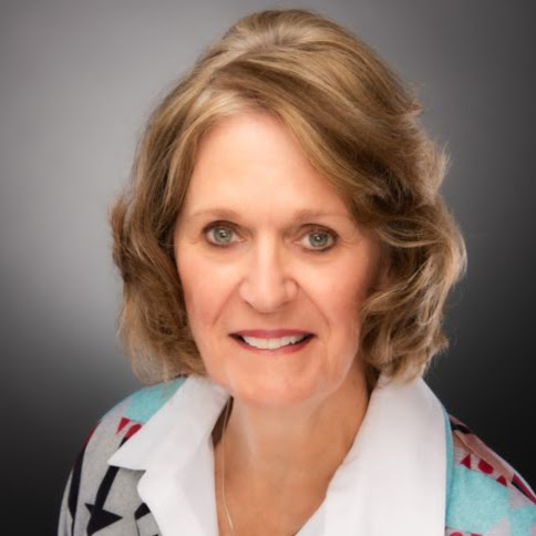 Debbie Lowe Photo 30