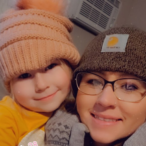 Stephanie Holderfield Photo 9