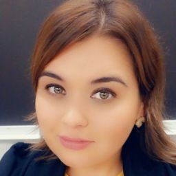 Veronica Velasco Photo 19