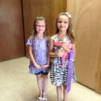 Erika Holmes Photo 21