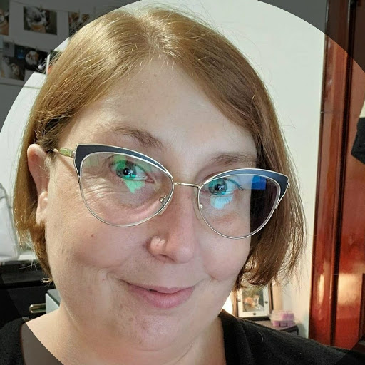 Megan Farnsworth Photo 1