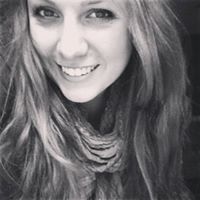 Sara Erickson Photo 12